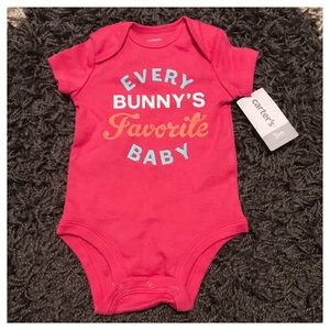 🐰 NWT Carter’s Every Bunny 3 Month Girl Onesie 🐰